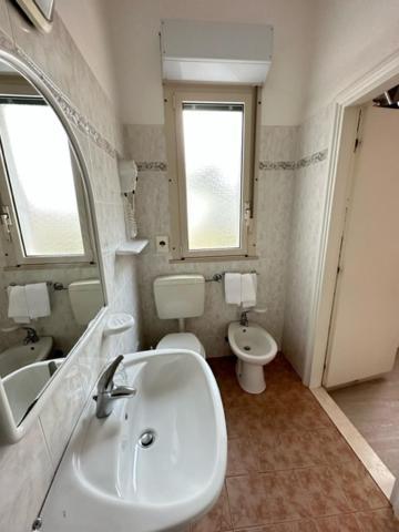 Hotel Fiorenza Milano Marittima Ngoại thất bức ảnh